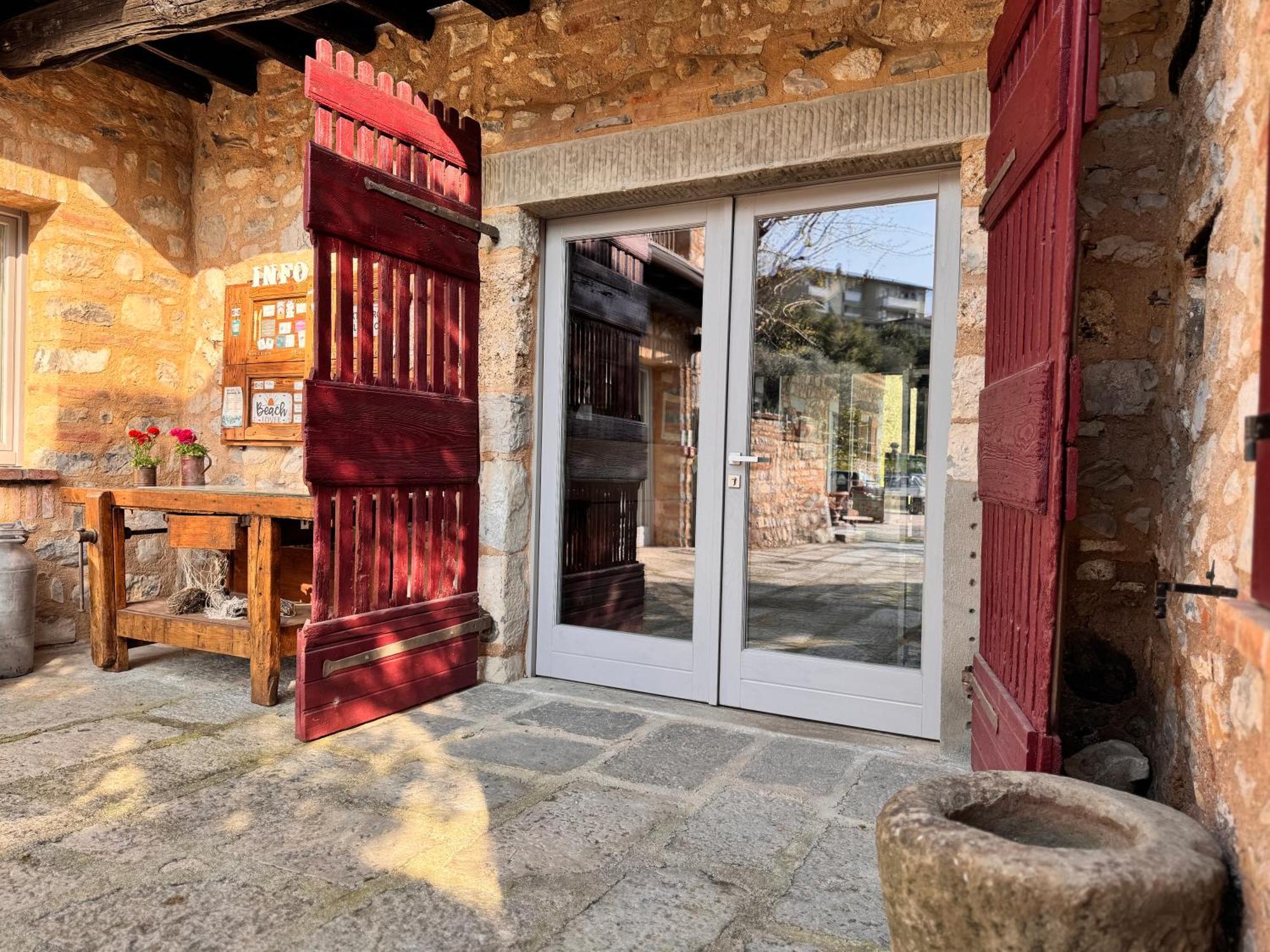 Agriturismo Cascina Carai Marone Exterior photo